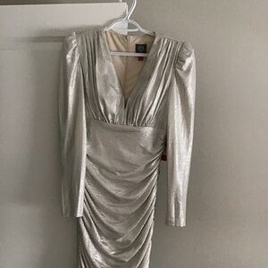 NWT Vince Camuto metallic warm silver dress size 6